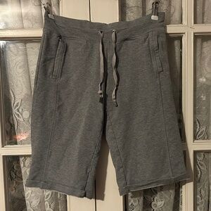 😉Bundle Days😉Women’s Danskin Now Gray Joggers Long Shorts Capri Tie Front Small